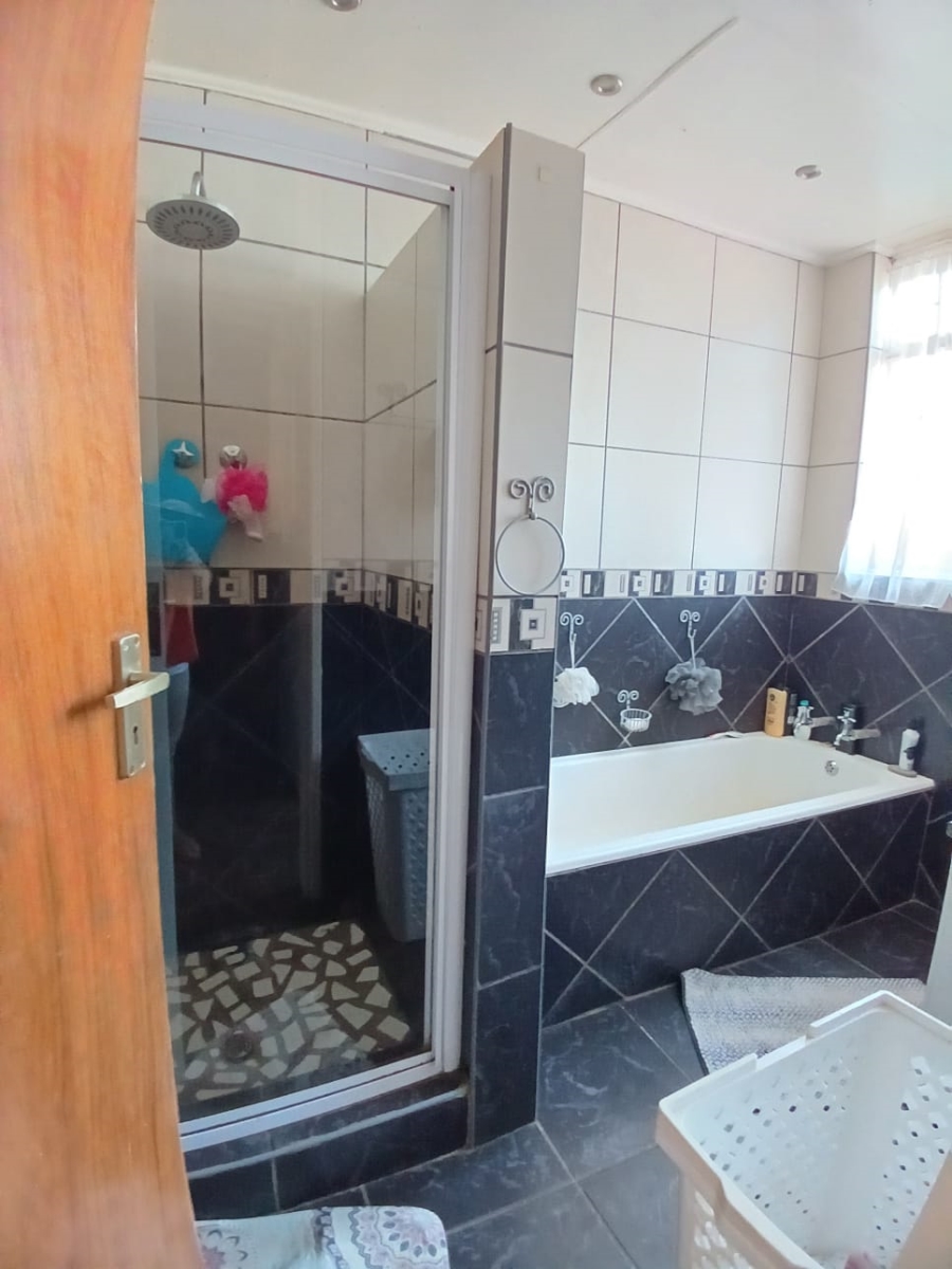 3 Bedroom Property for Sale in Sasolburg Ext 15 Free State
